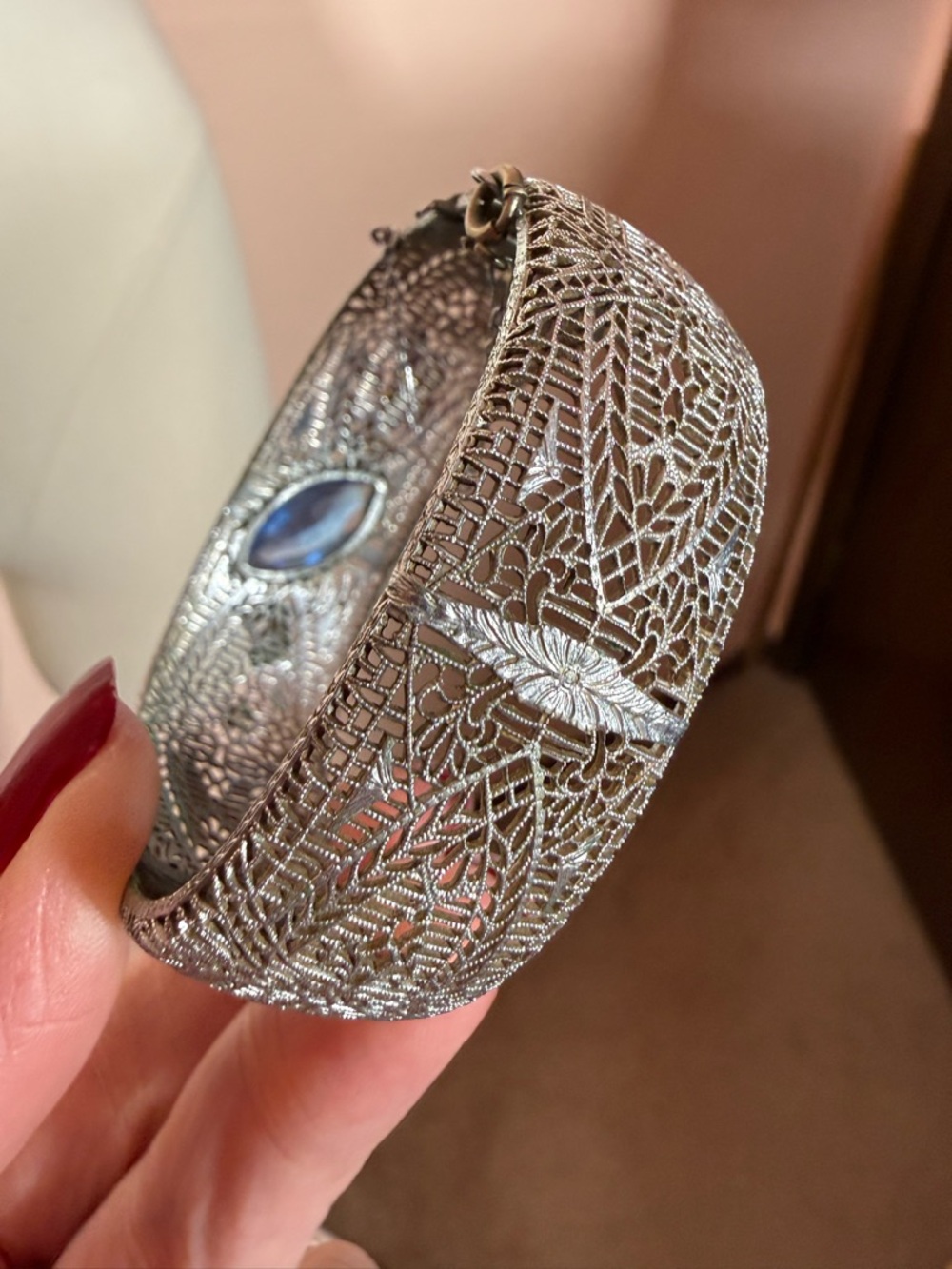 Antique 1920’s Art deco Silver Filagree Pale blue Marquee Glass Wide Bracelet - Picture 7 of 17